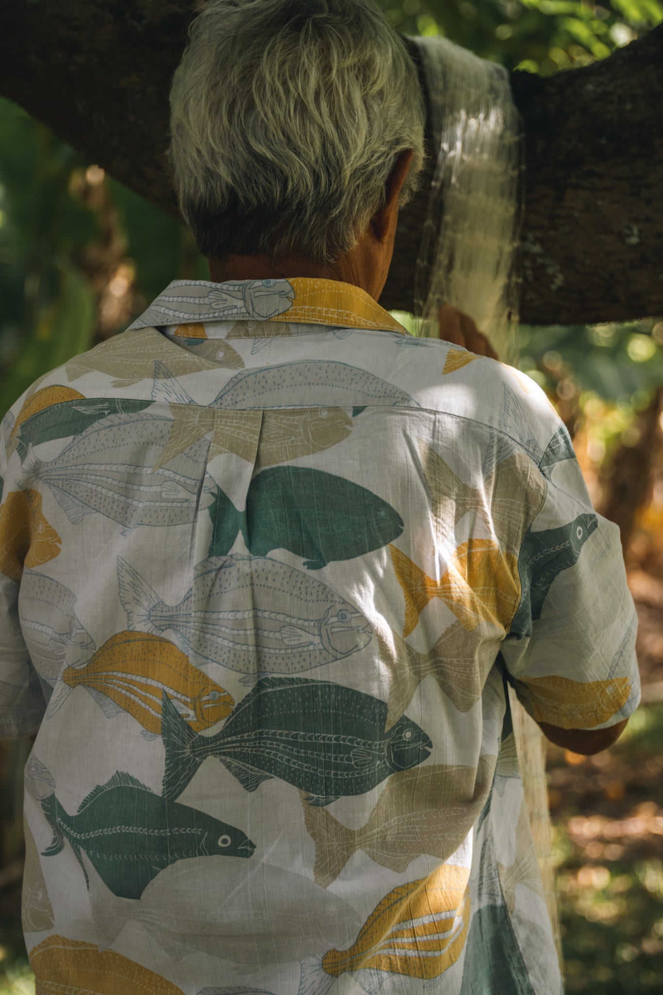 Nenue & Pōhuehue | Pullover aloha shirt - off white
