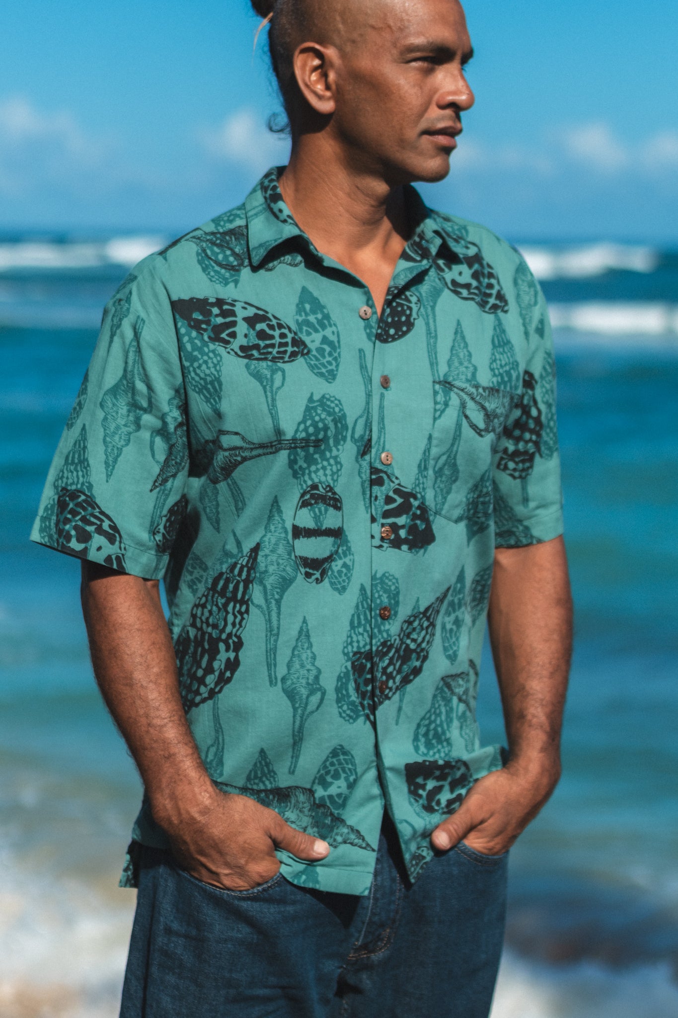 Nā Pūpū Aloha | Button-down Aloha Shirt - teal