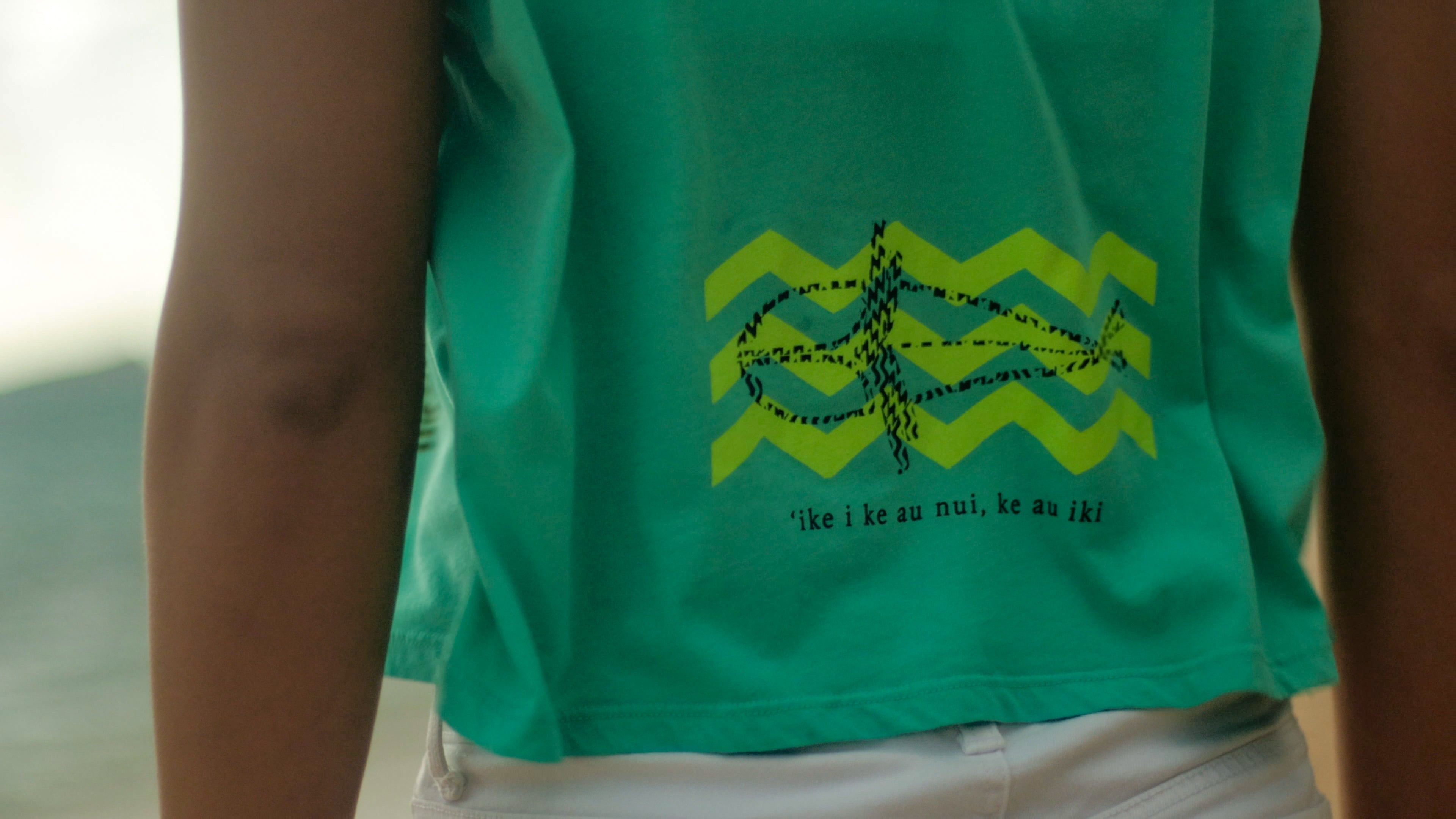 Kai Iki Kai Nui | Wahine Tee - green