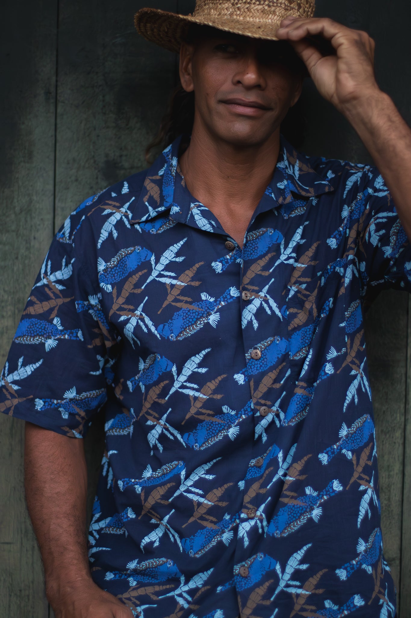 Moa + Hulumoa | Button-down aloha shirt - navy