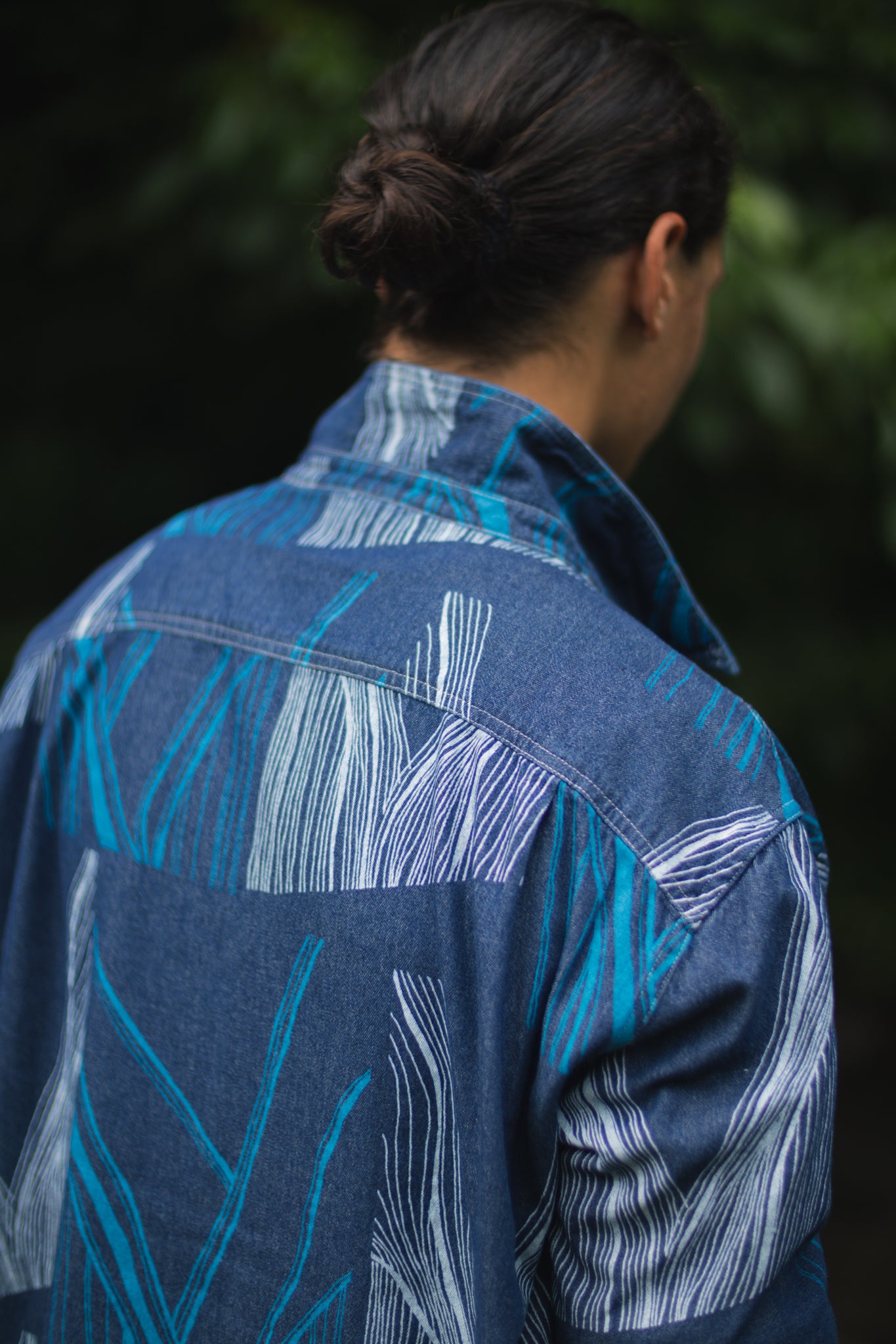 Nā Kahawai o Waipi'o | Kāne Longsleeve Overshirt - indigo