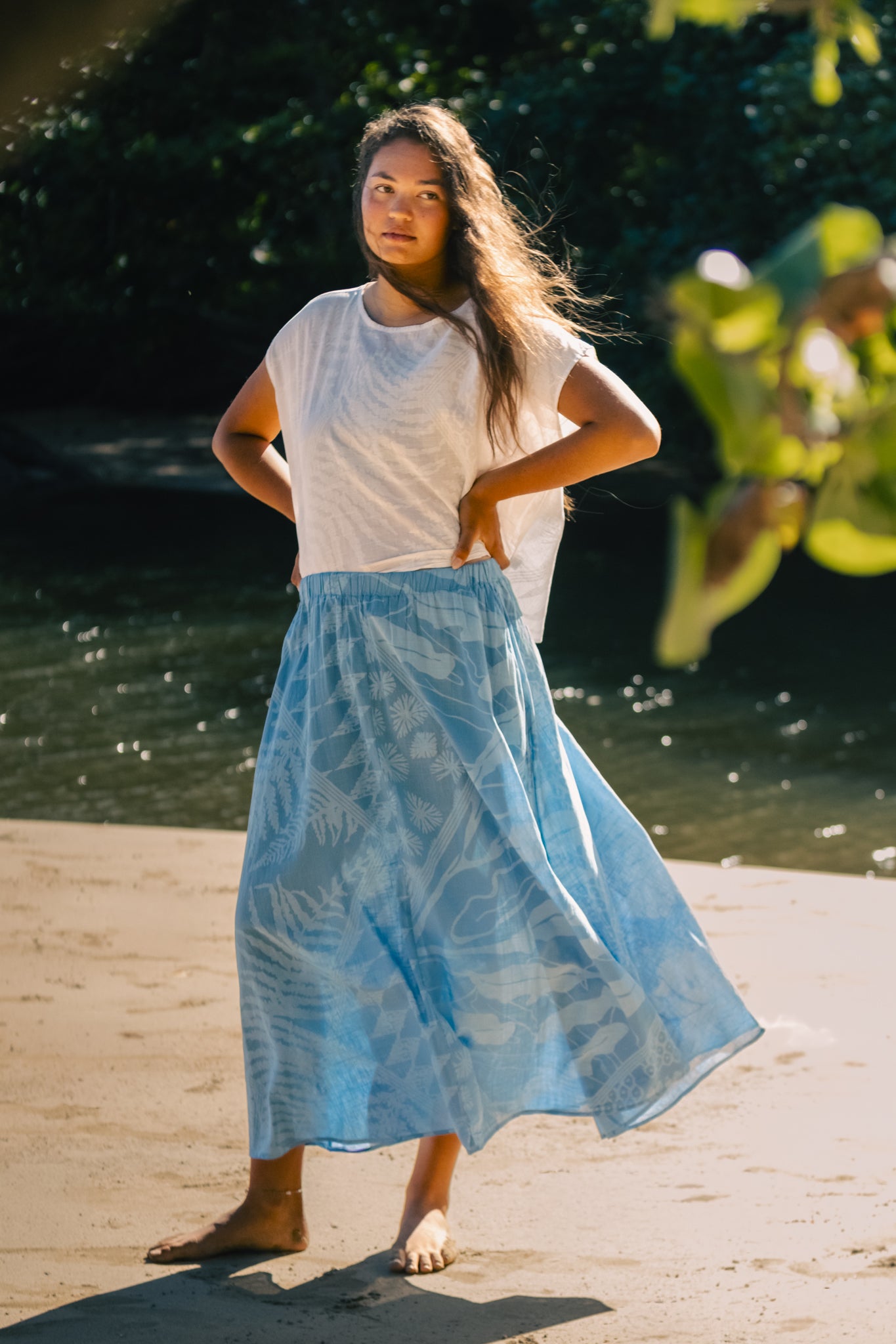 Hālanalana | Full Skirt - light blue