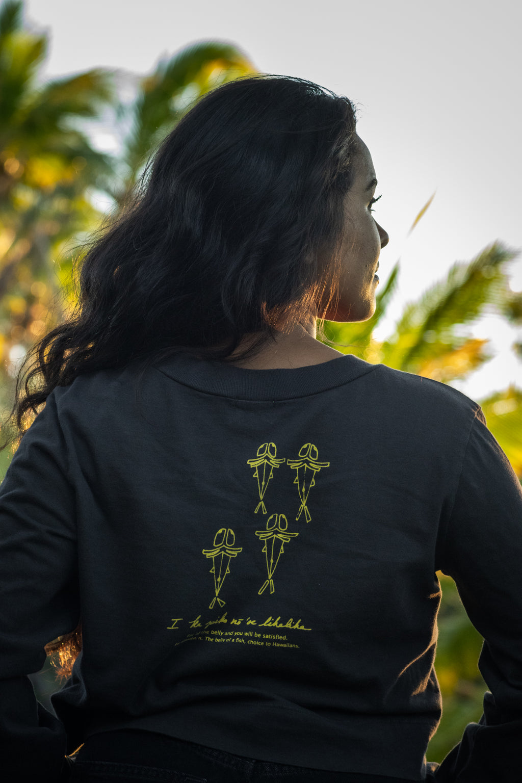 Moi Logo | Cropped Longsleeve Tee - charcoal